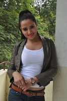 Sunitha Rana Hot Navel Show Photos